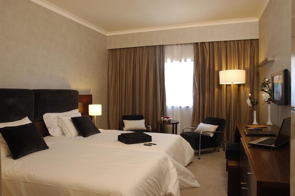 Відпочинок в готелі Olissippo Oriente Лісабон