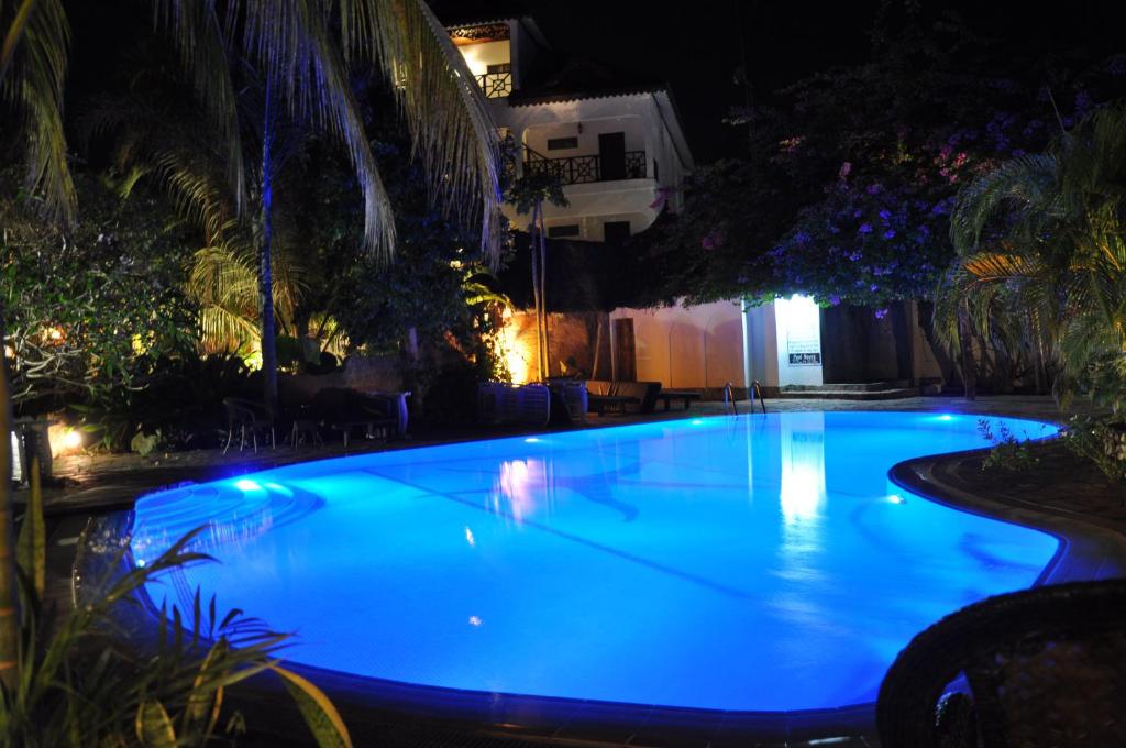 Hotel prices Langi Langi Beach Bungalows