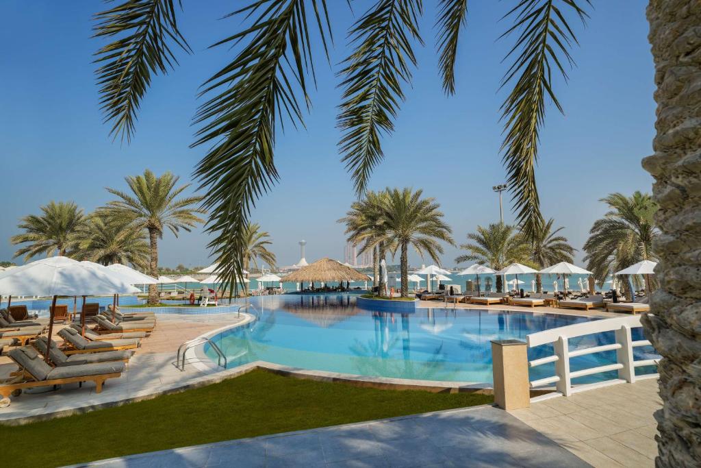 Radisson Blu Hotel & Resort Abu Dhabi Corniche, 5, фотографии