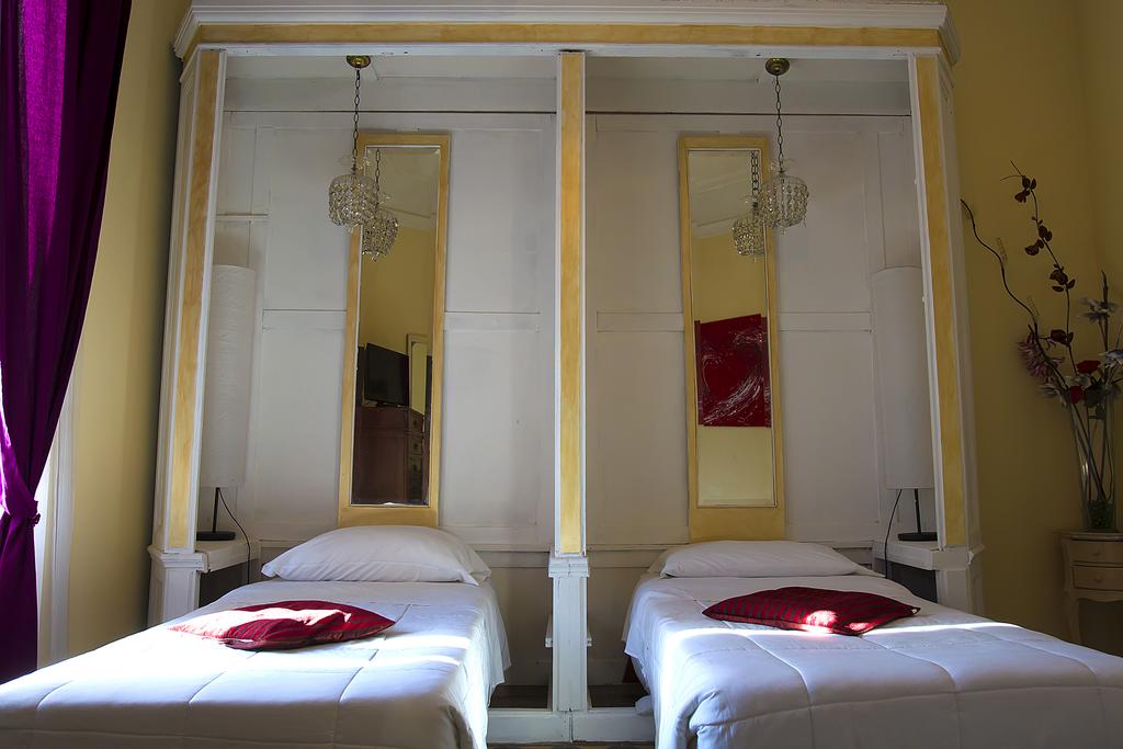 Отель, Rome Experience Hostel (ex. C.Luxury Palace)