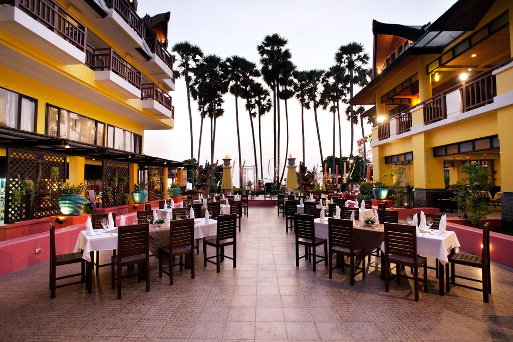 Oferty hotelowe last minute Woraburi Phuket Resort & Spa