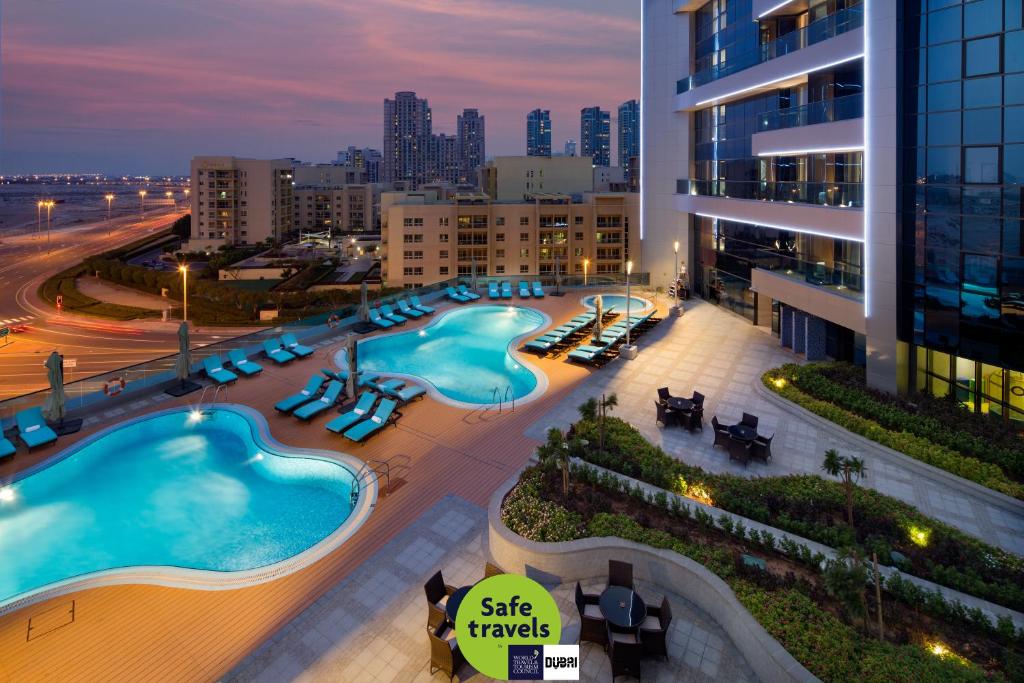 Ціни в готелі Millennium Place Barsha Heights Hotel