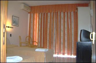 Relax Inn Hotel, Буджибба