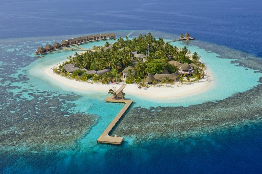 Tours to the hotel Kandolhu Island Resort Ari & Razd Atoll Maldives
