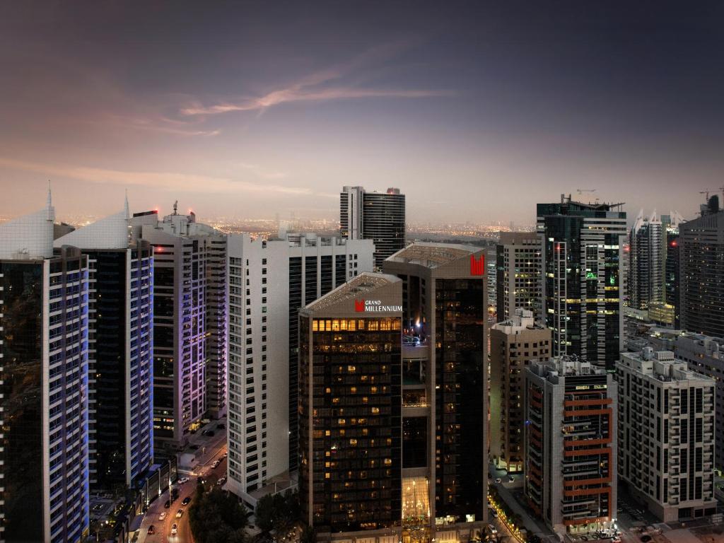 Hotel, Dubai (city), United Arab Emirates, Grand Millennium Dubai