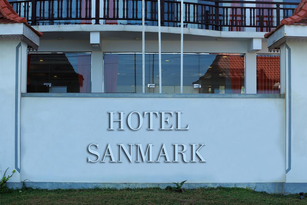 Гарячі тури в готель Hotel Sanmark