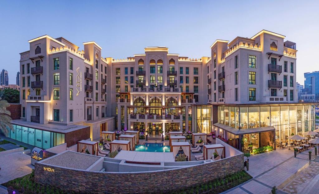 Vida Downtown Dubai (ex. Al Qamardeen Hotel), Дубай (місто), ОАЕ, фотографії турів