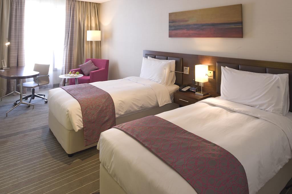 Отель, 4, Holiday Inn Muscat Al Seeb