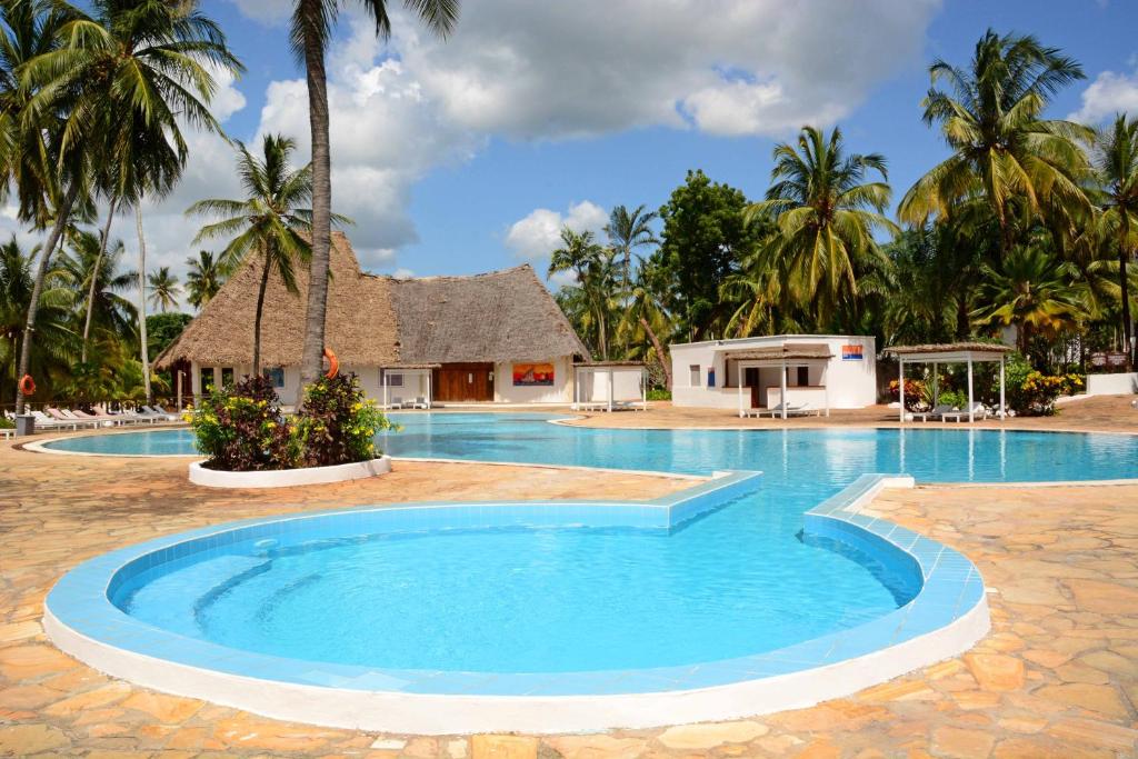 Тури в готель Voi Kiwengwa Resort Занзібар (острів) Танзанія