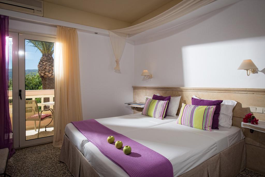 Отзывы гостей отеля Drossia Palms Hotel and Nisos Beach Suites
