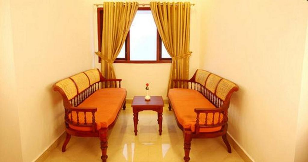 Горящие туры в отель Fort Castle Керала