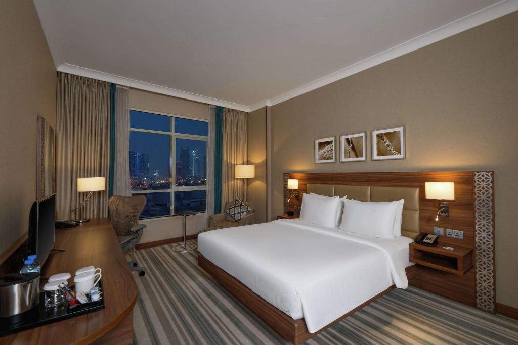 Hotel, Zjednoczone Emiraty Arabskie, Dubaj (miasto), Hilton Garden Inn Dubai Al Mina