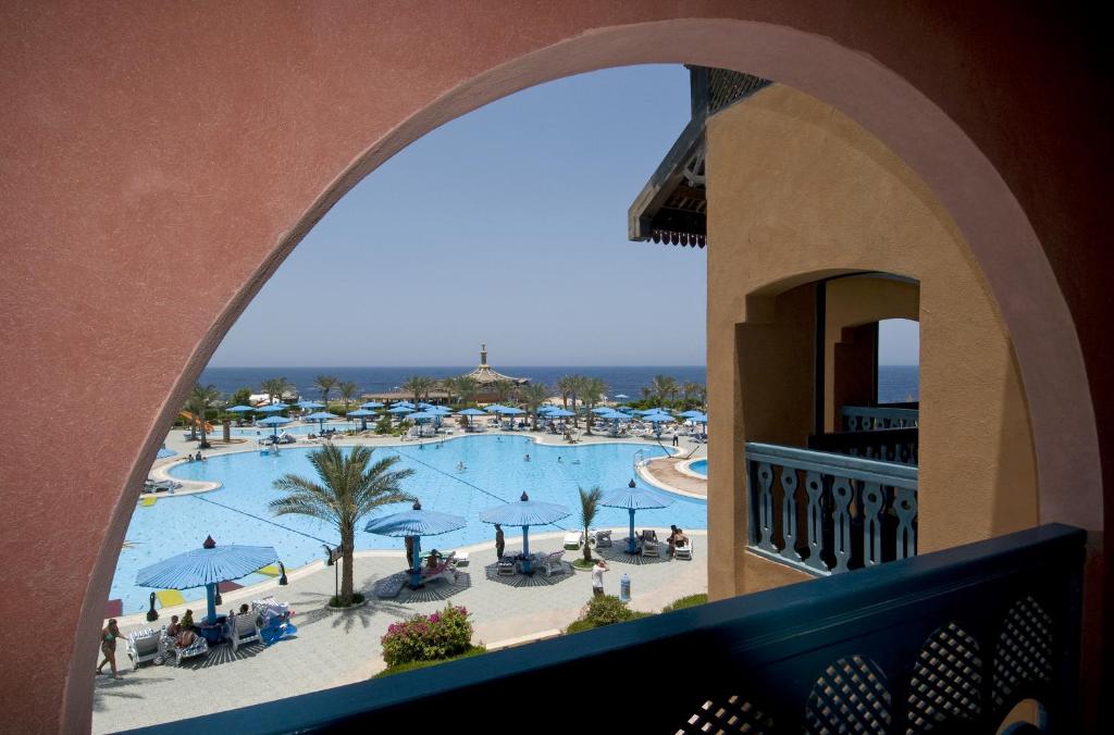 Відпочинок в готелі Dreams Beach Resort Marsa Alam Марса Алам Єгипет