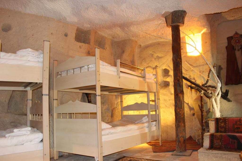 Отзывы гостей отеля Stay in Peace Cave Hostel
