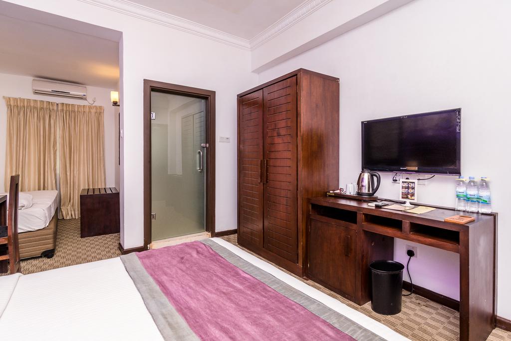 Фото отеля Ceylon City Hotel  3*