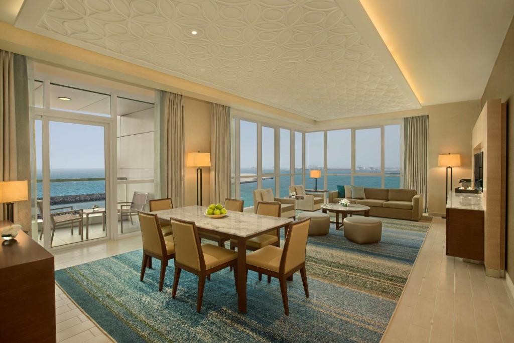 Doubletree By Hilton Dubai Jumeirah Beach, ОАЭ, Дубай (пляжные отели)