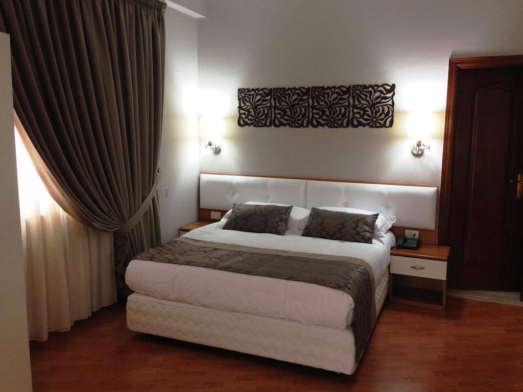 Tours to the hotel Arvi Hotel Durres Albania