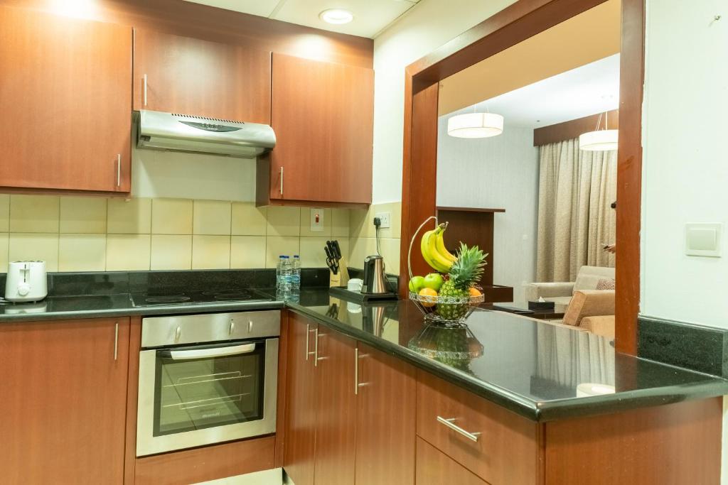 Горящие туры в отель Suha Jbr Hotel Apartments Дубай (пляжные отели)
