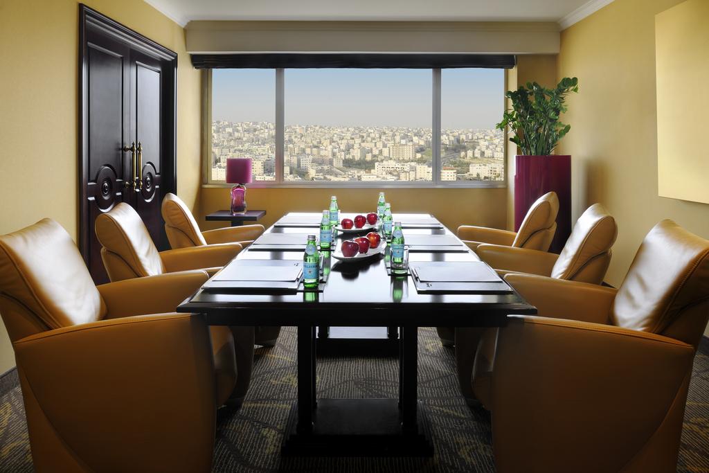 Амман Marriott Hotel Amman цены