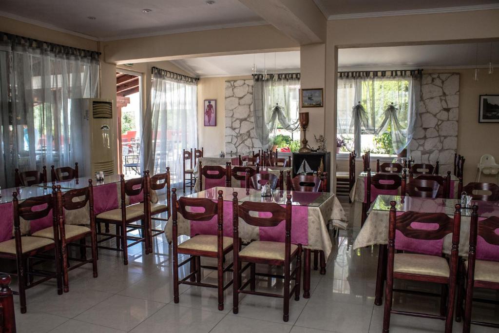 Горящие туры в отель Ilios Hotel Халкидики Греция