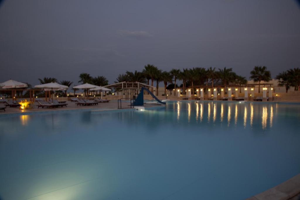 Хургада Coral Beach Hurghada (ex.Coral Beach Rotana Resort)