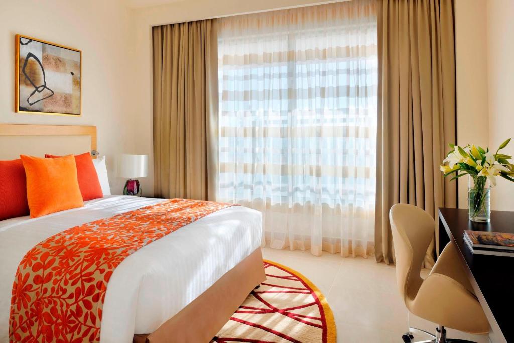 Туры в отель Marriott Executive Apartments Dubai Al Jaddaf Дубай (город)