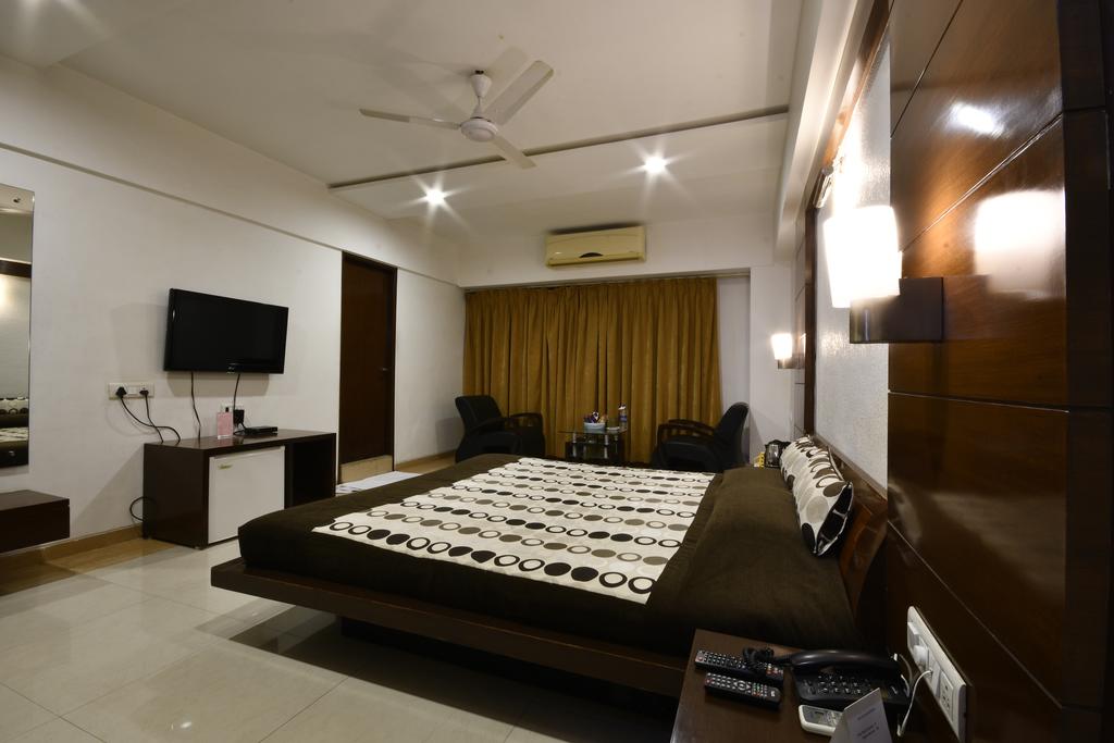 Туры в отель Platinum Residency Hotel Ахмадабад Индия