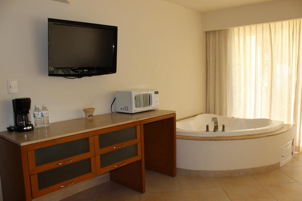 Cancun, Ocean Spa Hotel, 3