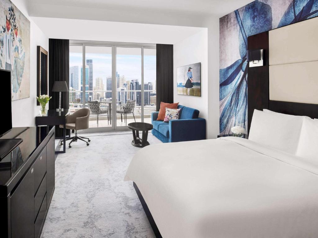 Отзывы про отдых в отеле, Movenpick Hotel Jumeirah Lakes Towers