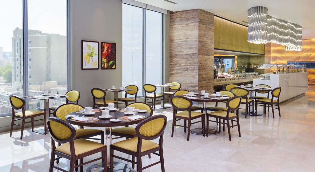 Отель, Holiday Inn Doha - The Business Park