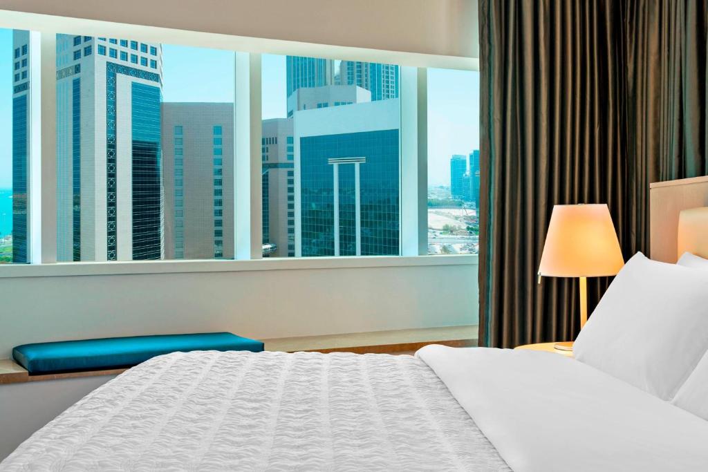 Hotel prices Le Royal Meridien Abu Dhabi (ex. Grand Rotana)