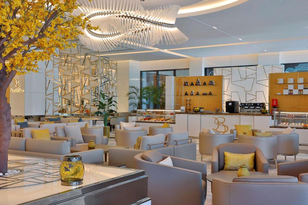 Отель, ОАЭ, Дубай (пляжные отели), Hilton Dubai Palm Jumeirah