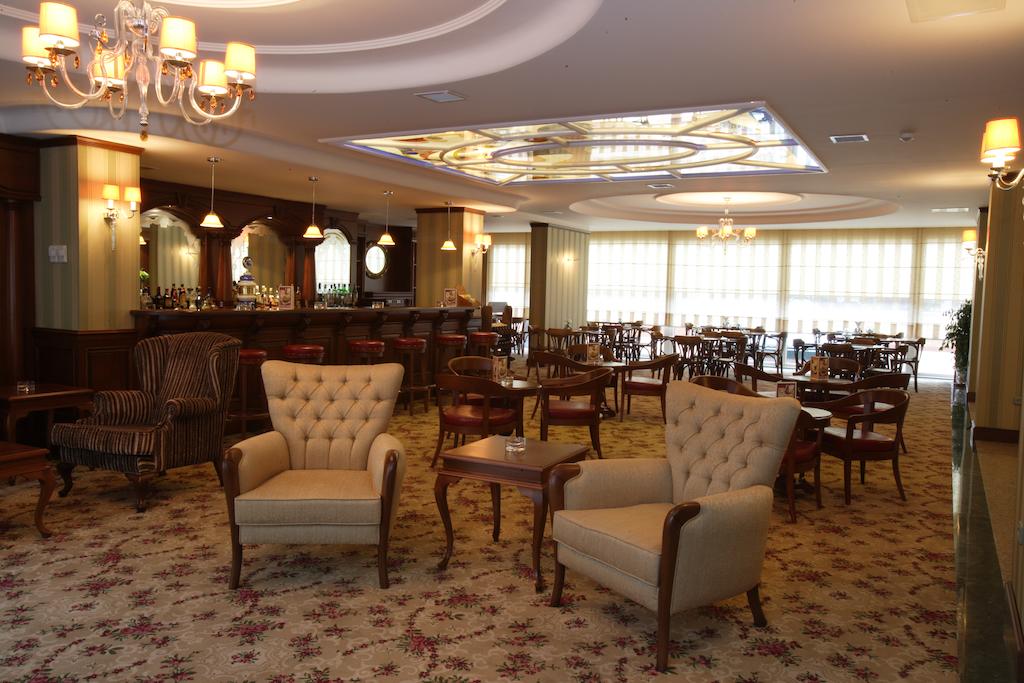 Grand Yavuz Hotel cena