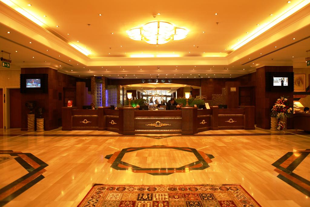 Відпочинок в готелі Abjar Grand Hotel