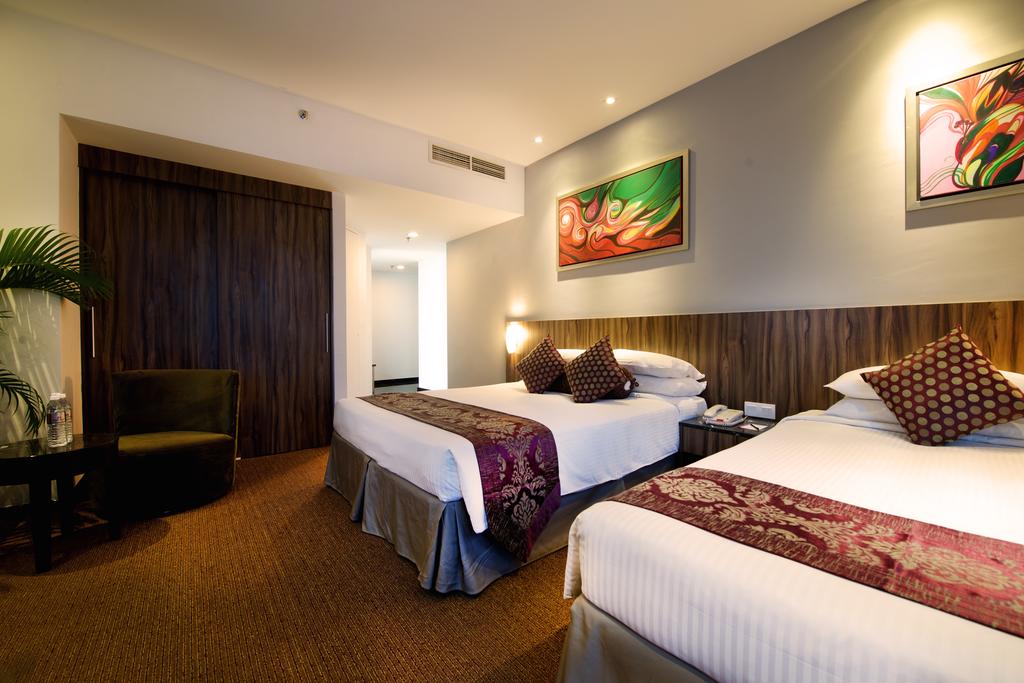 Royal Hotel Малайзия цены