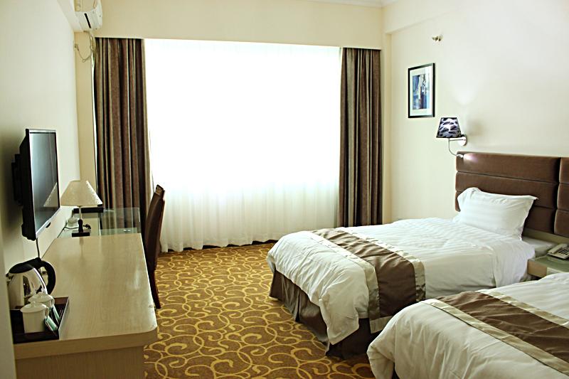 Гуанчжоу Oasis Hotel ціни
