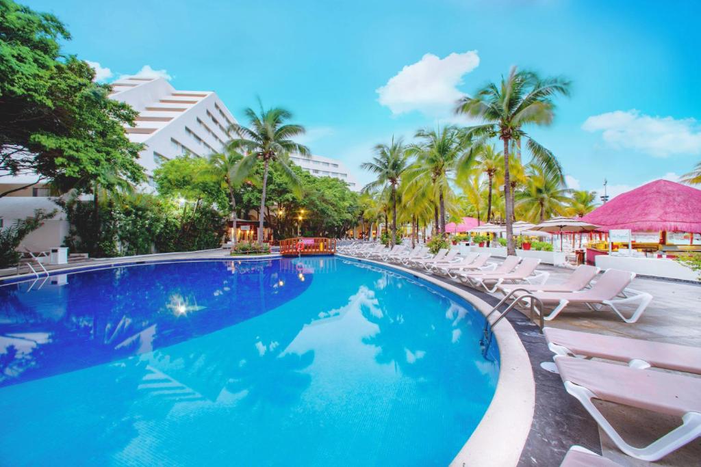Канкун, Oasis Palm, 4