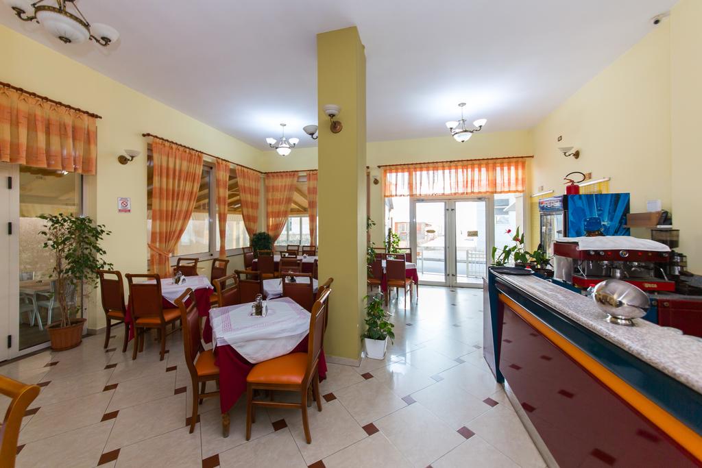 Hotel Vila Misiri ціна