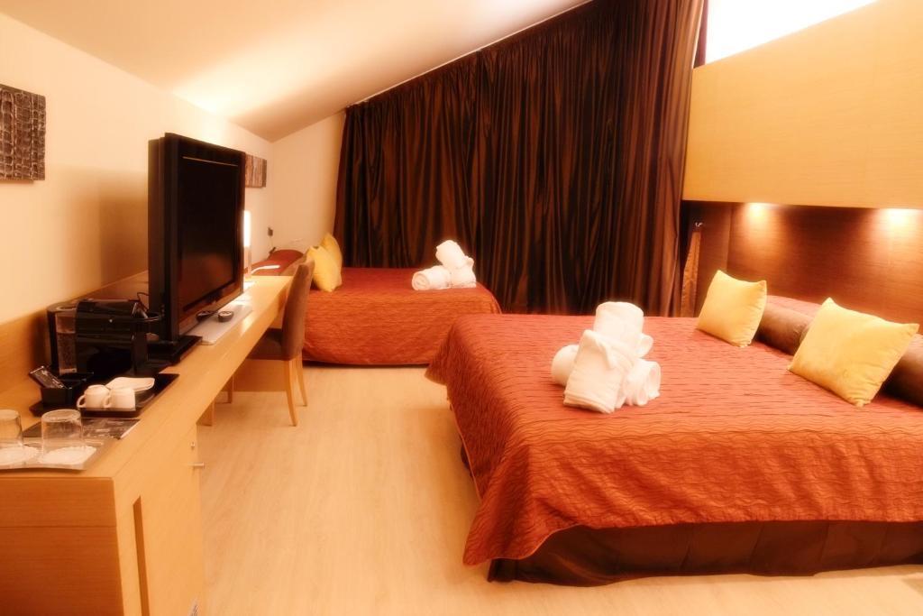 Hot tours in Hotel Hotel Galanthus & Spa Canillo