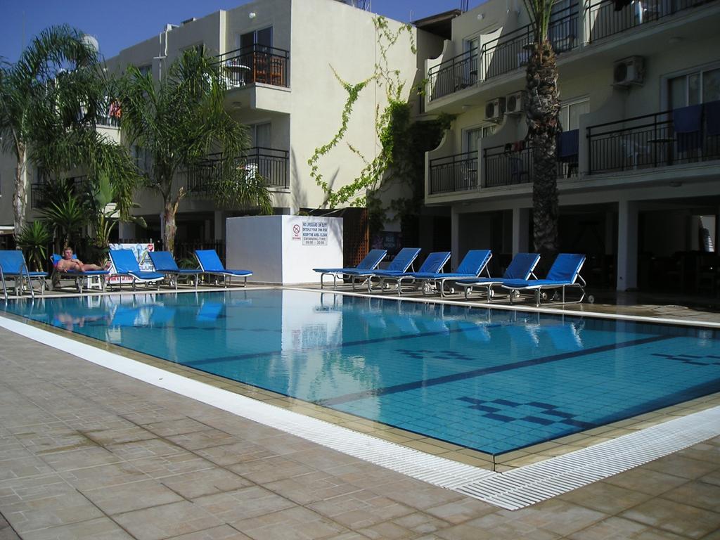Hotel guest reviews Pavlinia Hotel & Apartments