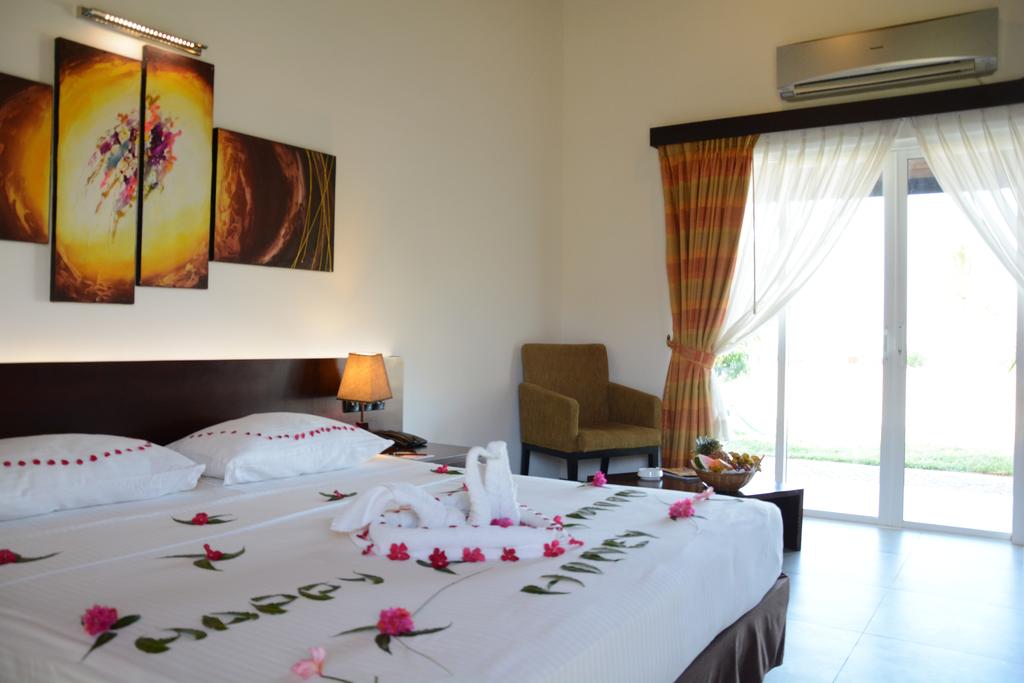 Тури в готель Amethyst Resort Пасікуда Шрі-Ланка