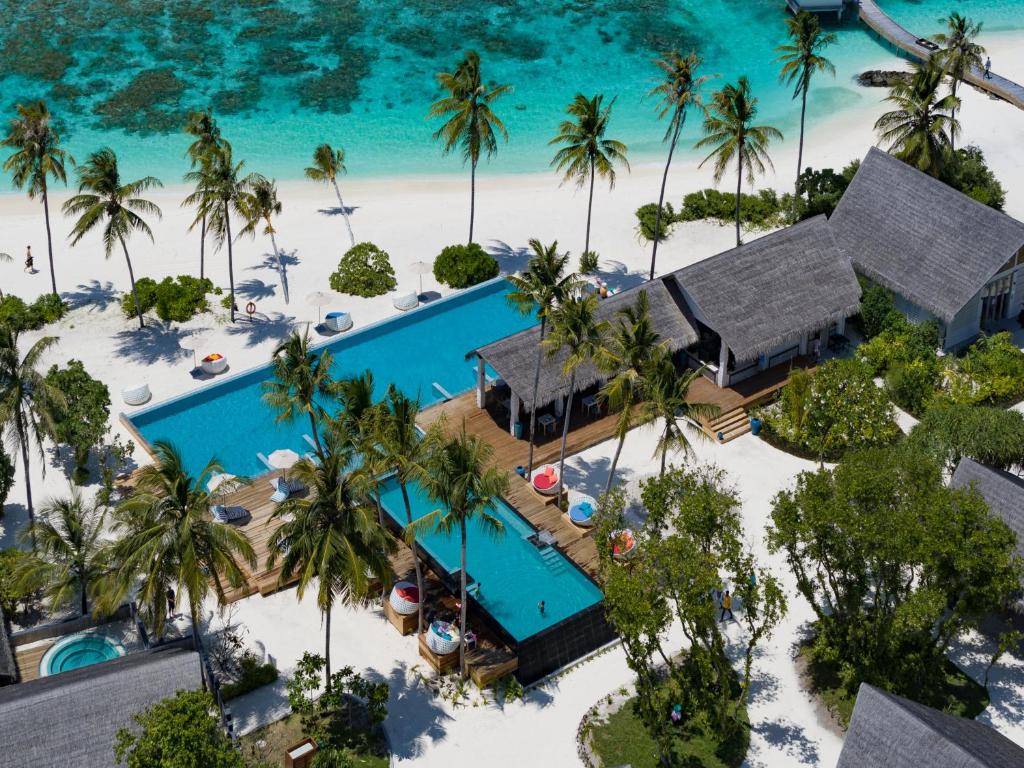 Готель, Мальдіви, Раа Атол, Cora Cora Maldives