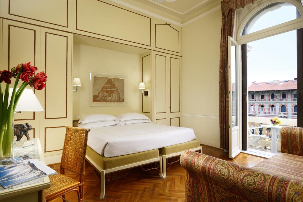 Ціни в готелі Grand Hotel Principe di Piemonte