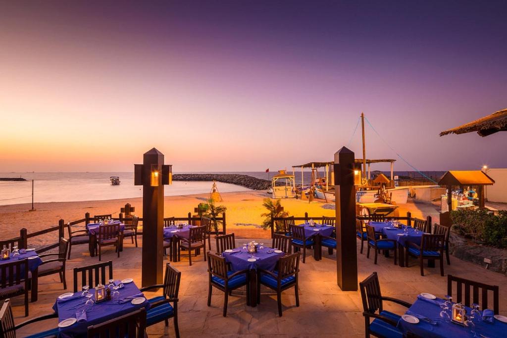 Отзывы об отеле Coral Beach Resort Sharjah