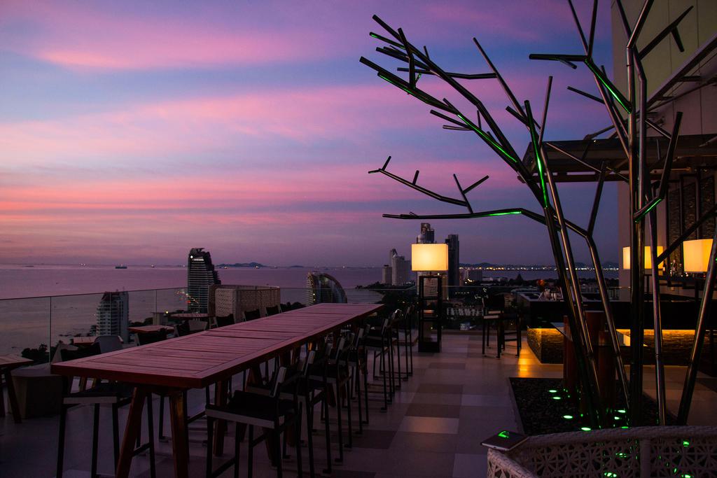 Фото готелю Holiday Inn Pattaya