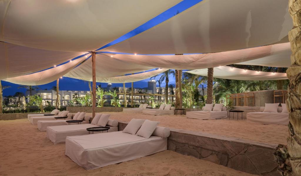 Відпочинок в готелі Serry Beach Resort Хургада Єгипет