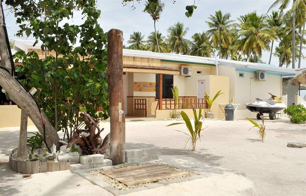 Whiteshell Beach Inn, Каафу Атолл , Мальдіви, фотографії турів