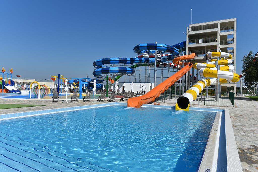 Отзывы об отеле Topola Skies Resort & Aquapark