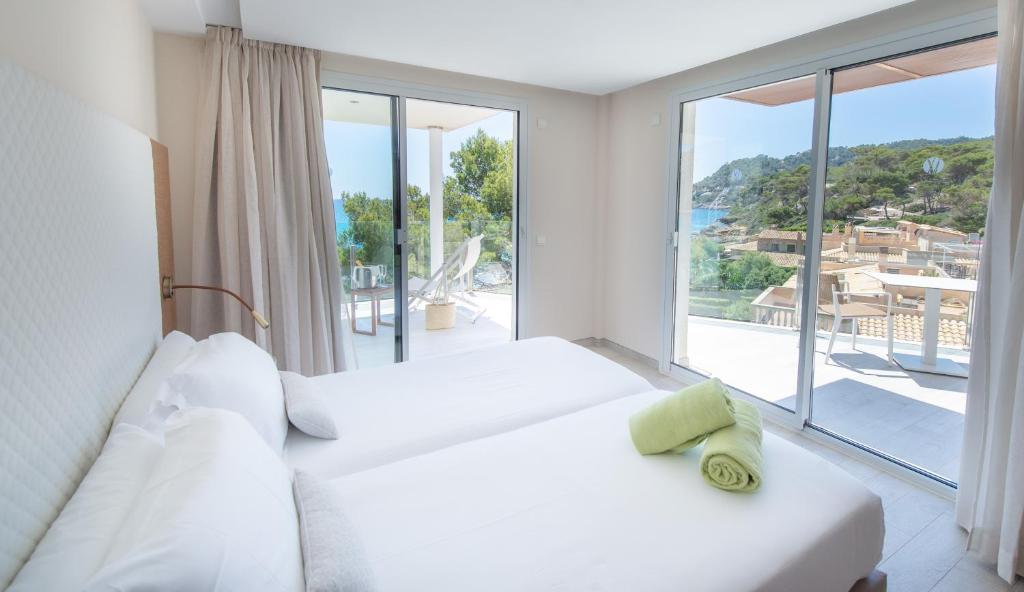Hot tours in Hotel Melbeach Hotel & Spa Mallorca Island