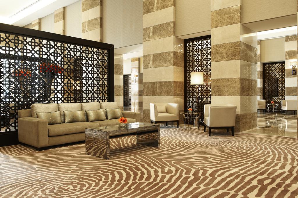 Відпочинок в готелі The St. Regis Doha